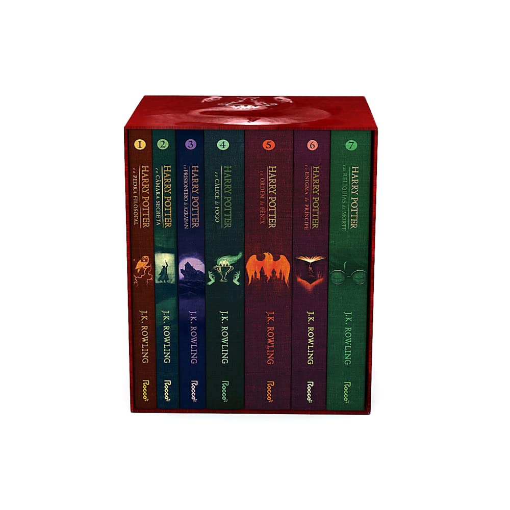 Ajuda a destacar que a coleção reúne os 7 volumes e como eles ficam apresentados juntos.