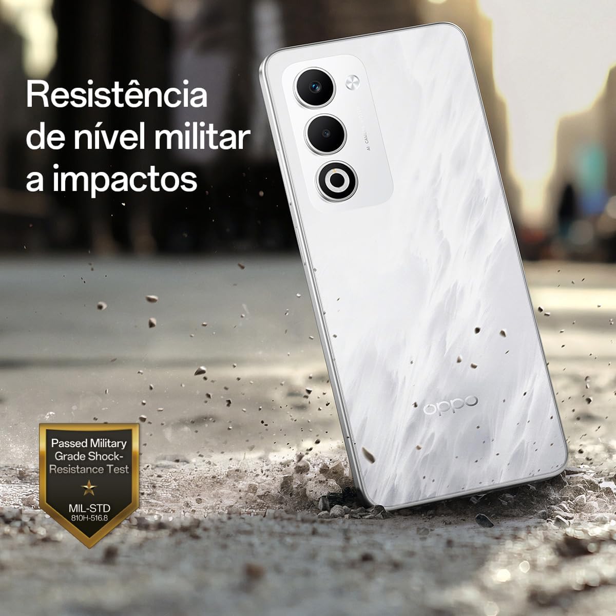 Provavelmente reforça especificações como bateria, resistência ou câmera.
