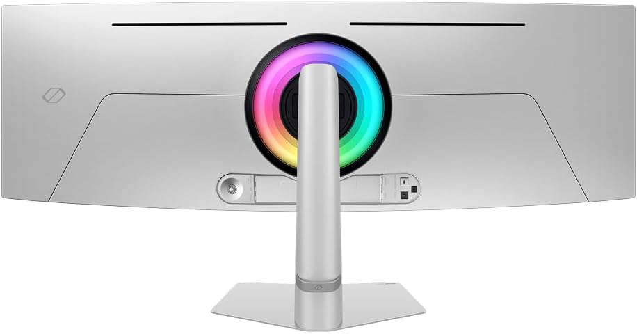 Destaca a curvatura 1800R e o acabamento, ajudando a transmitir ergonomia visual e presença na mesa.