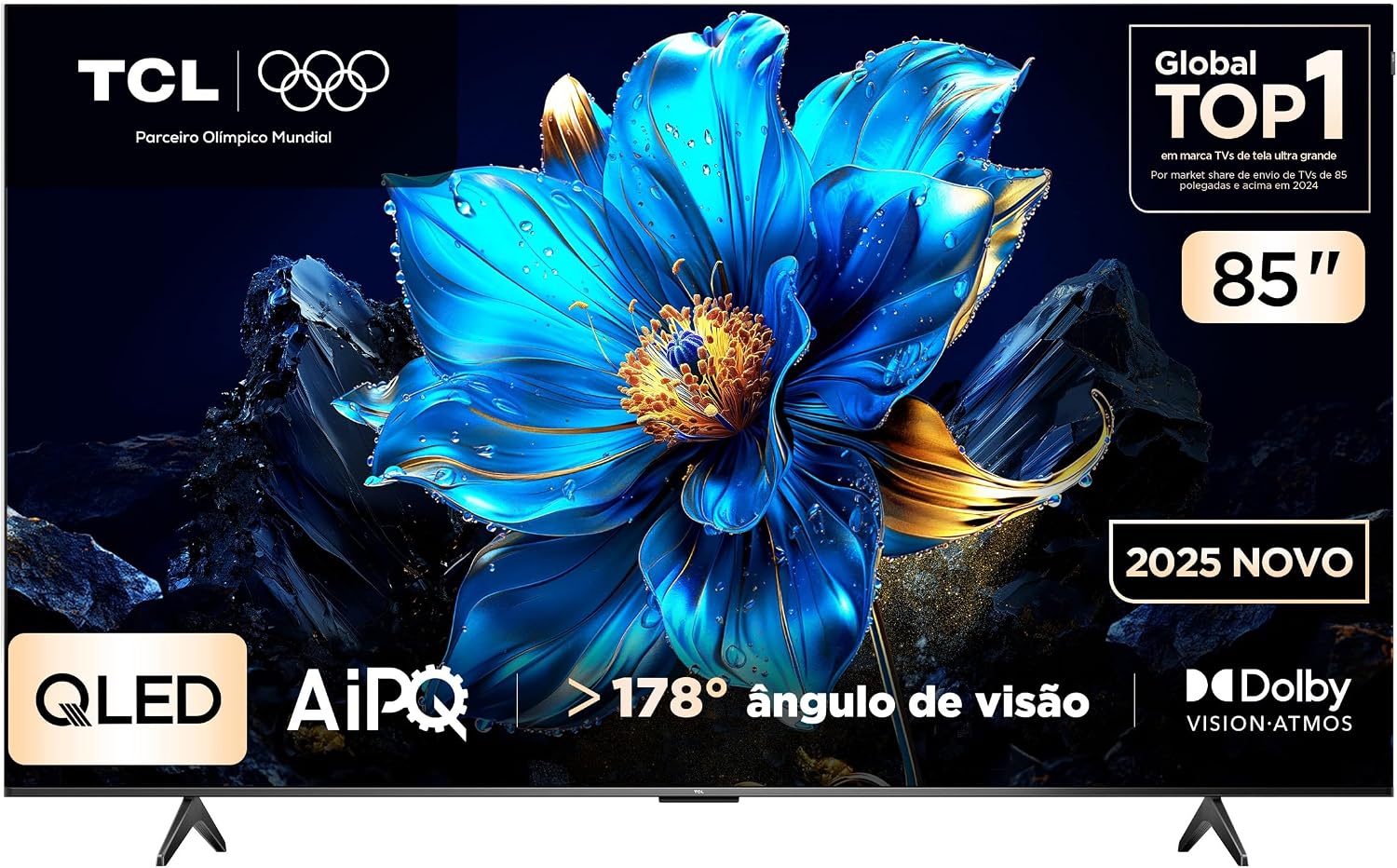 Apresentar o produto como a peça central do review, reforçando o tamanho de 85 polegadas e o apelo visual premium.