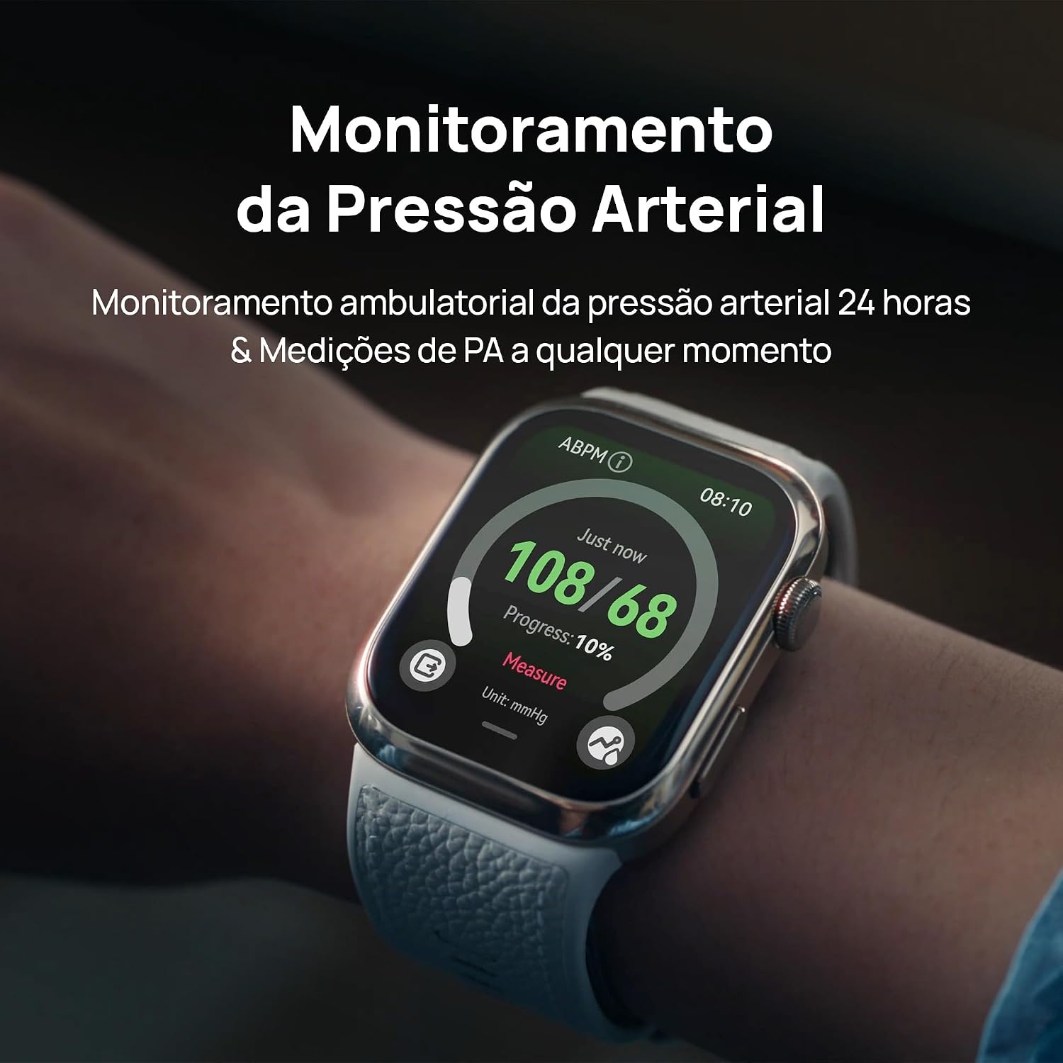 Ajuda a demonstrar ergonomia, tamanho percebido e como o smartwatch fica no pulso.