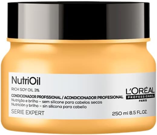 Apresenta o produto de forma direta, reforçando marca, linha e volume de 250g.